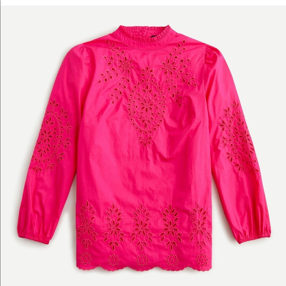 Mockneck cotton poplin top with embroidered eyelet